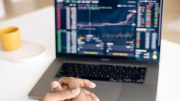 donosno-investiranje-prinasa-visja-tveganja