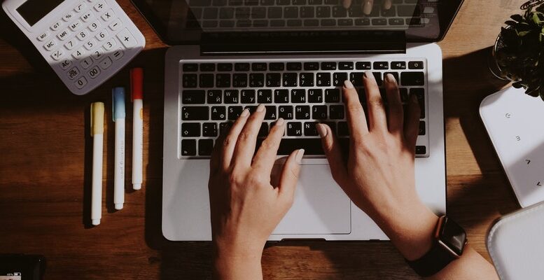 enostavno-knjigovodstvo-v-manjsih-podjetjih